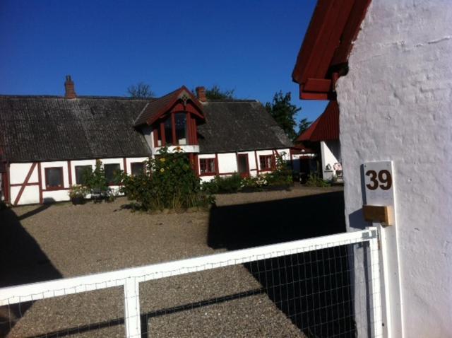 Praestogaard Bed and Breakfast Εξωτερικό φωτογραφία